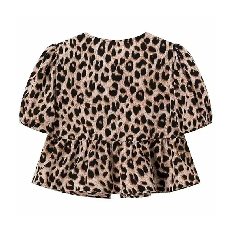Wild & Chic – Leopard Print Puff Sleeve Crop Top 2025