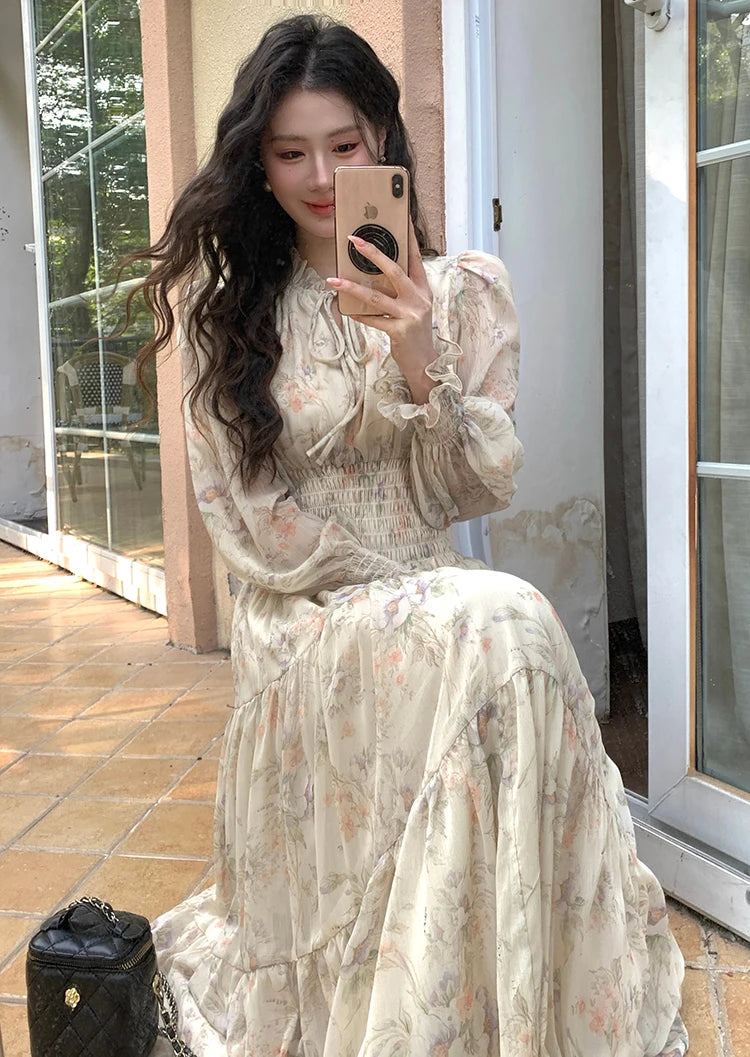 Trendy Women’s Beach Dress – Bohemian Long Sleeve Chiffon Dress