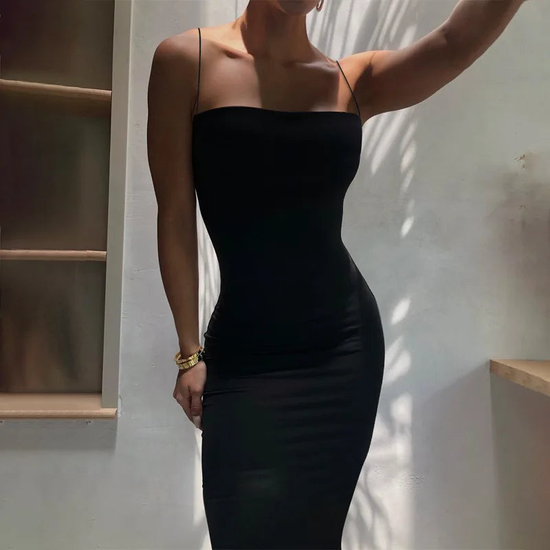 Unmatched Style – Black Sleeveless Backless Party Dress
