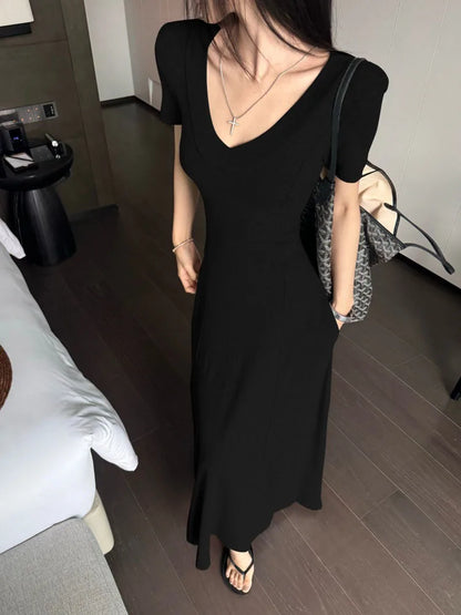Street Style Women’s Dress – Slimming V-Neck High Waist A-Line Dress