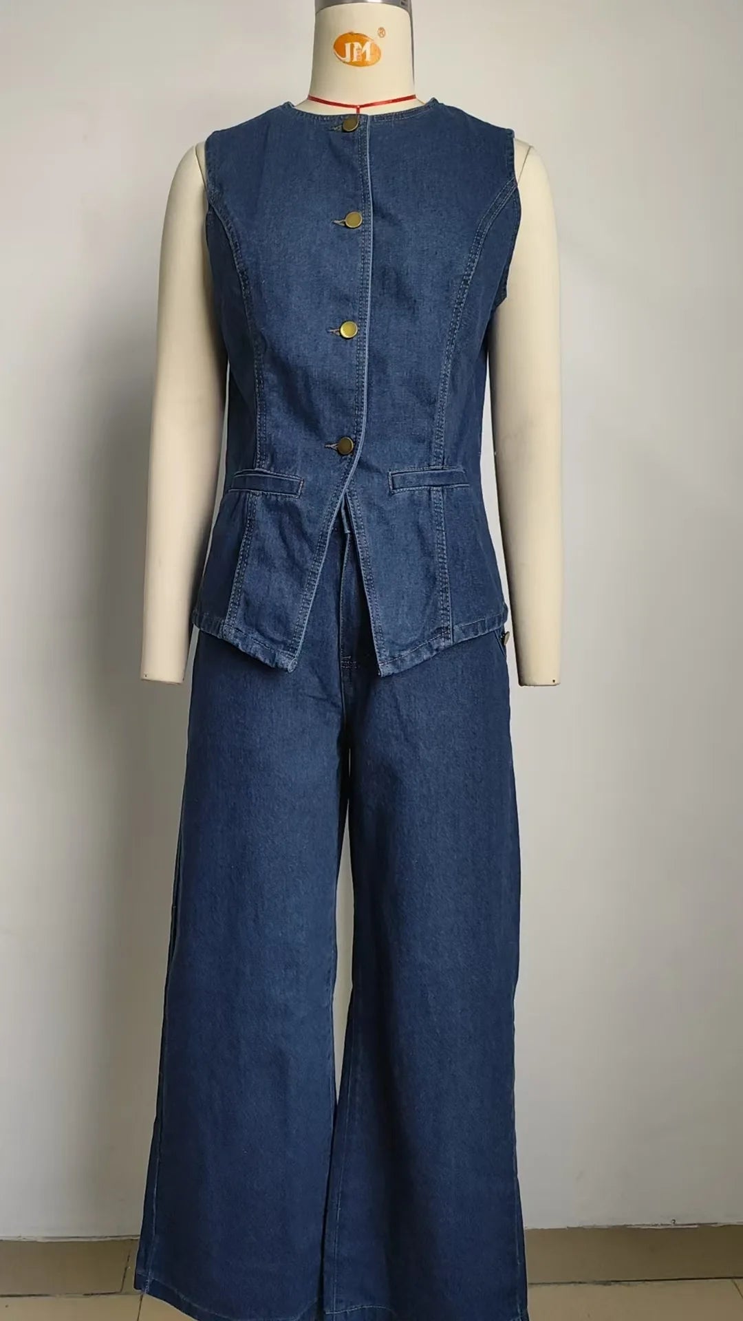 Trendy Two-Piece Set – Sleeveless Darted Vest with Wide-Leg Trousers