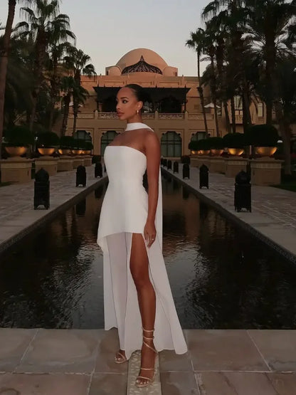 Summer Must-Have – Elegant Strapless Maxi Beach Dress