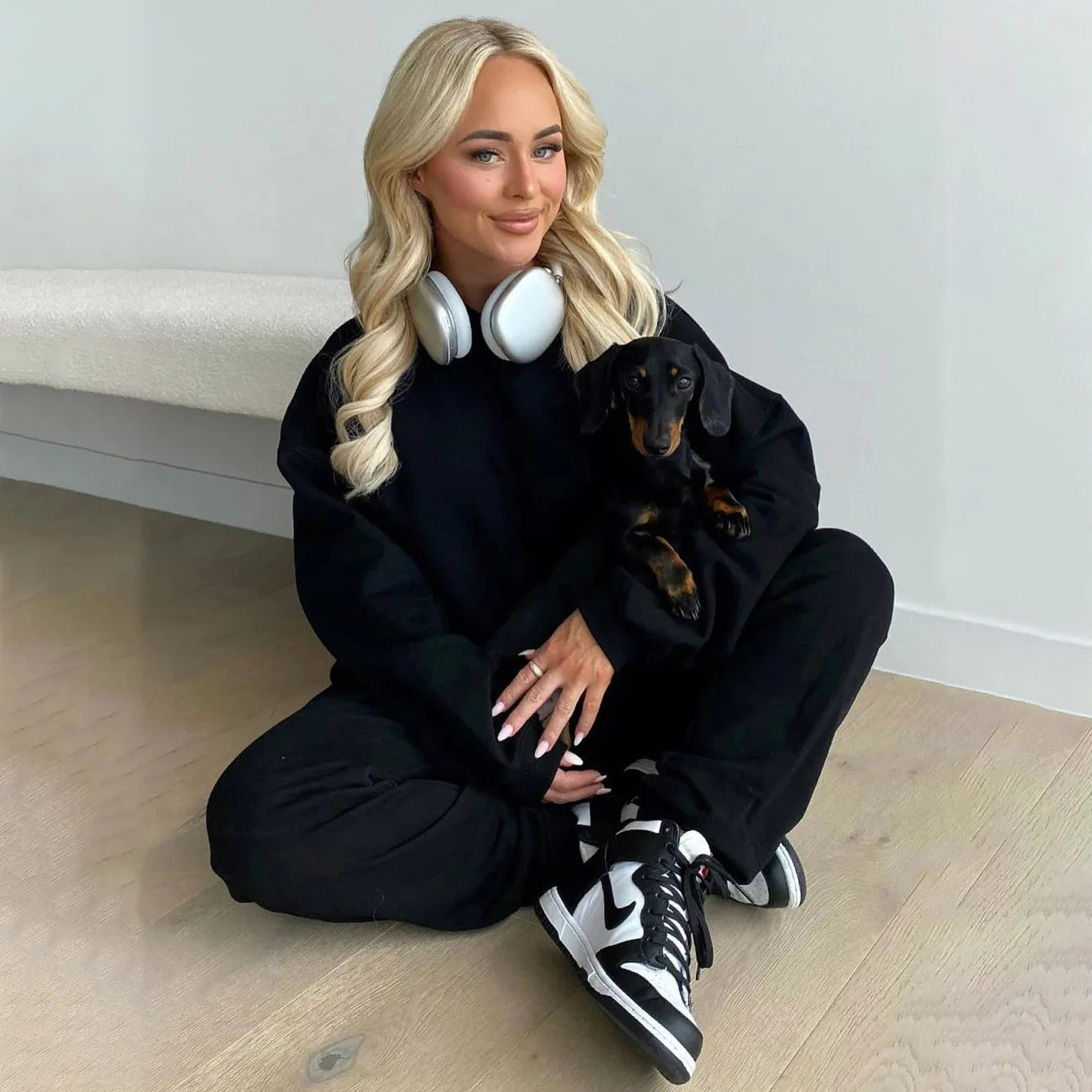 Fashion Women’s Tracksuit – Round Neck Hoodie with Lace-Up Pants