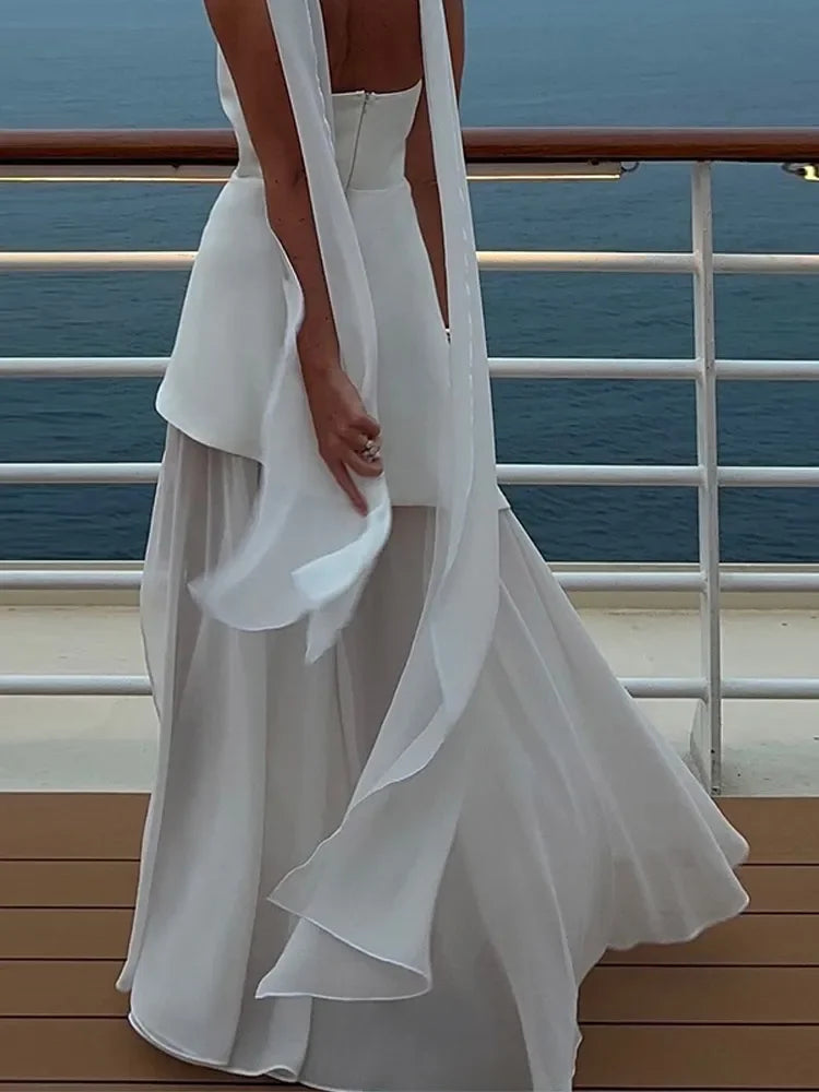 Summer Must-Have – Elegant Strapless Maxi Beach Dress