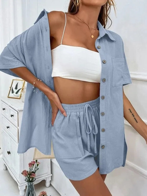 Fashionable Women’s 2-Piece Set – Single-Breasted Top & Wide Shorts