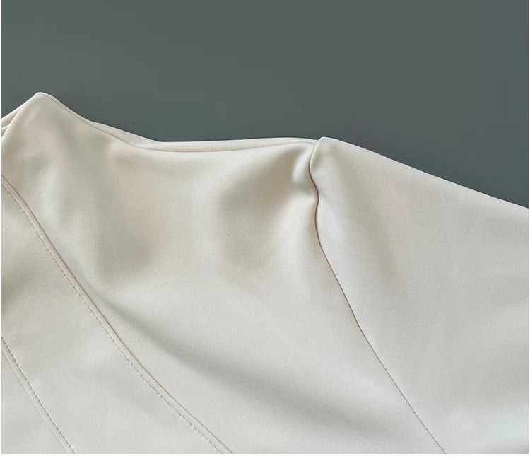 Turn Heads Anywhere – Quick Dry Breathable Fitness Jacket