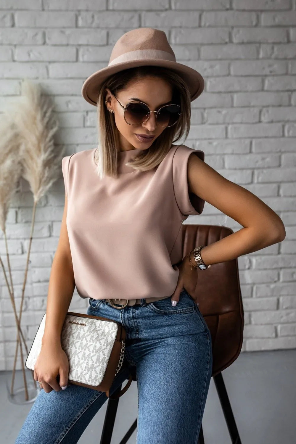 Summer Must-Have – O-Neck Short Sleeve Top for Ladies