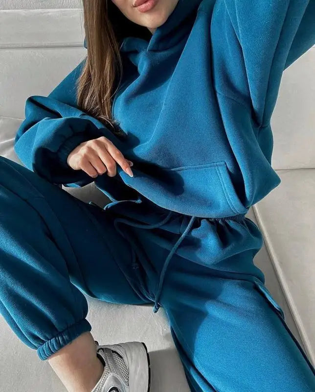 Autumn Winter Casual Outfit – Hoodie with Hood & Tied Waist Pants
