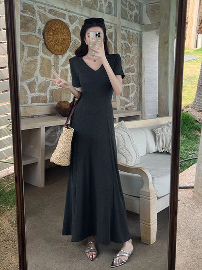 Casual Summer Dress – V-Neck Slim Waist Flared Skirt for Women