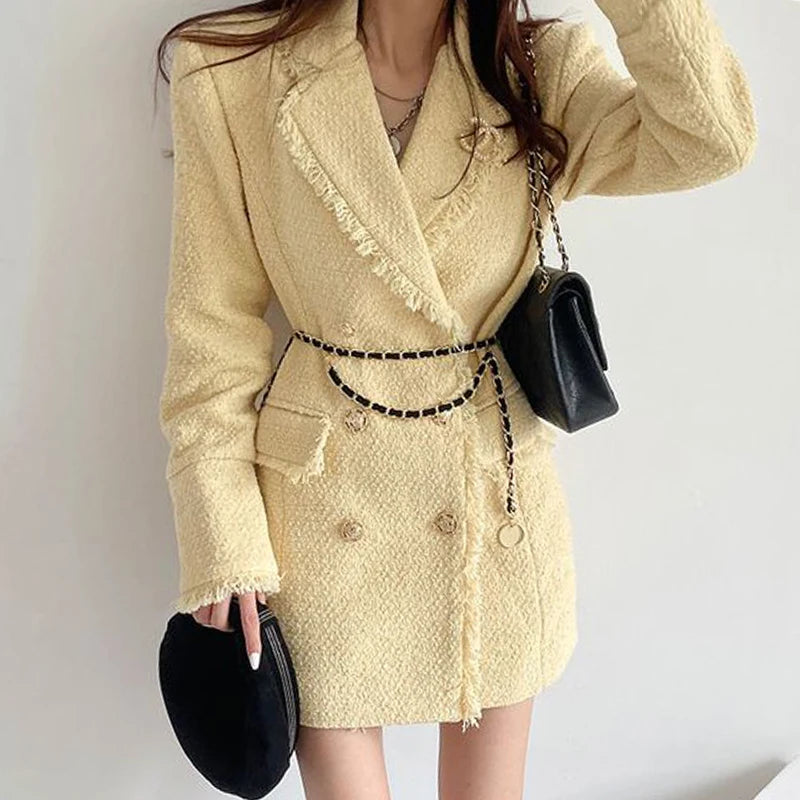 Waist Cinched Wool Coat – Women’s Chic Long Sleeve Double-Breasted Jacke