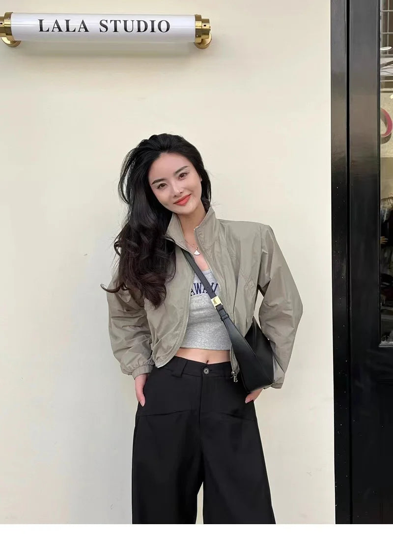 Street Style Cropped Jacket – Fashionable Oversized Women’s Wear