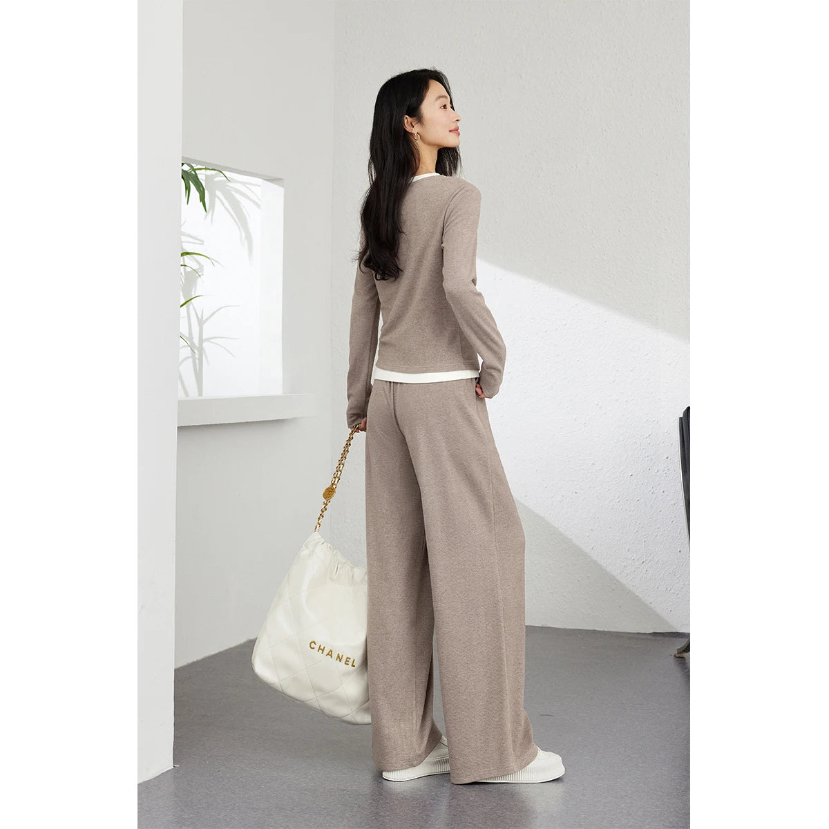 Casual Women’s Tracksuit – VIMLY Two-Piece with Loose Fit Pants