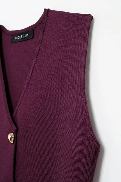 Wine Red Knitted Vest & High Waist Long Skirt – TRAFZA 2025 Women’s Set