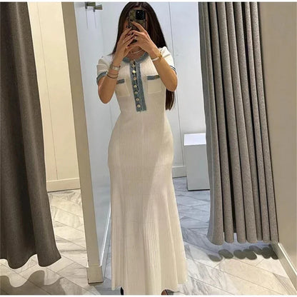Everyday Style – Elegant Contrasting Knit Maxi Dress for Women