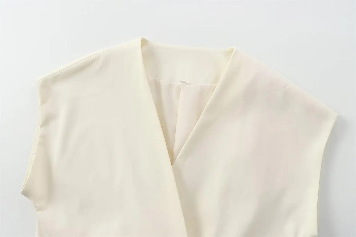 2025 Spring Summer 2-Piece Commuter Suit – Women’s Sleeveless Top & Pants