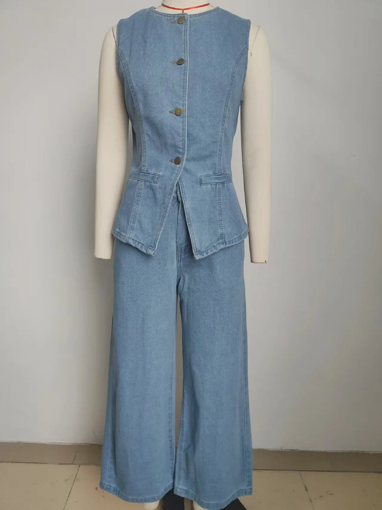 Trendy Two-Piece Set – Sleeveless Darted Vest with Wide-Leg Trousers