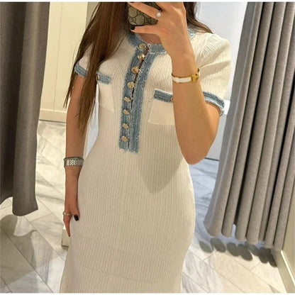 Everyday Style – Elegant Contrasting Knit Maxi Dress for Women