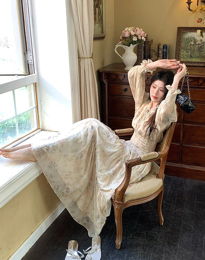 Trendy Women’s Beach Dress – Bohemian Long Sleeve Chiffon Dress