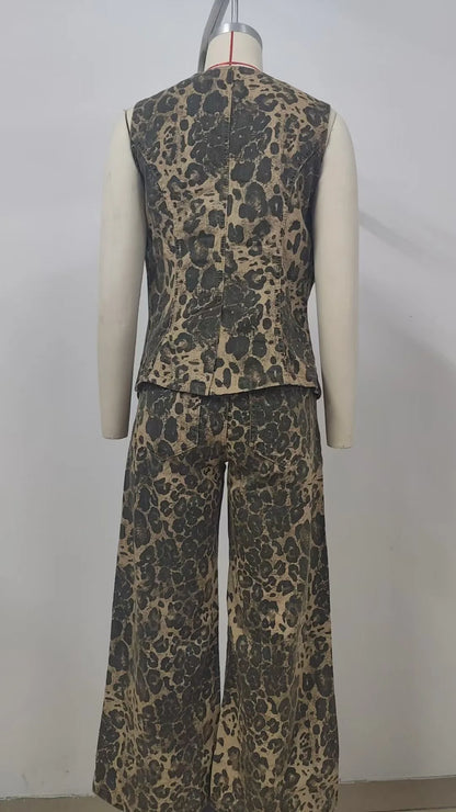 Trendy Two-Piece Set – Sleeveless Darted Vest with Wide-Leg Trousers