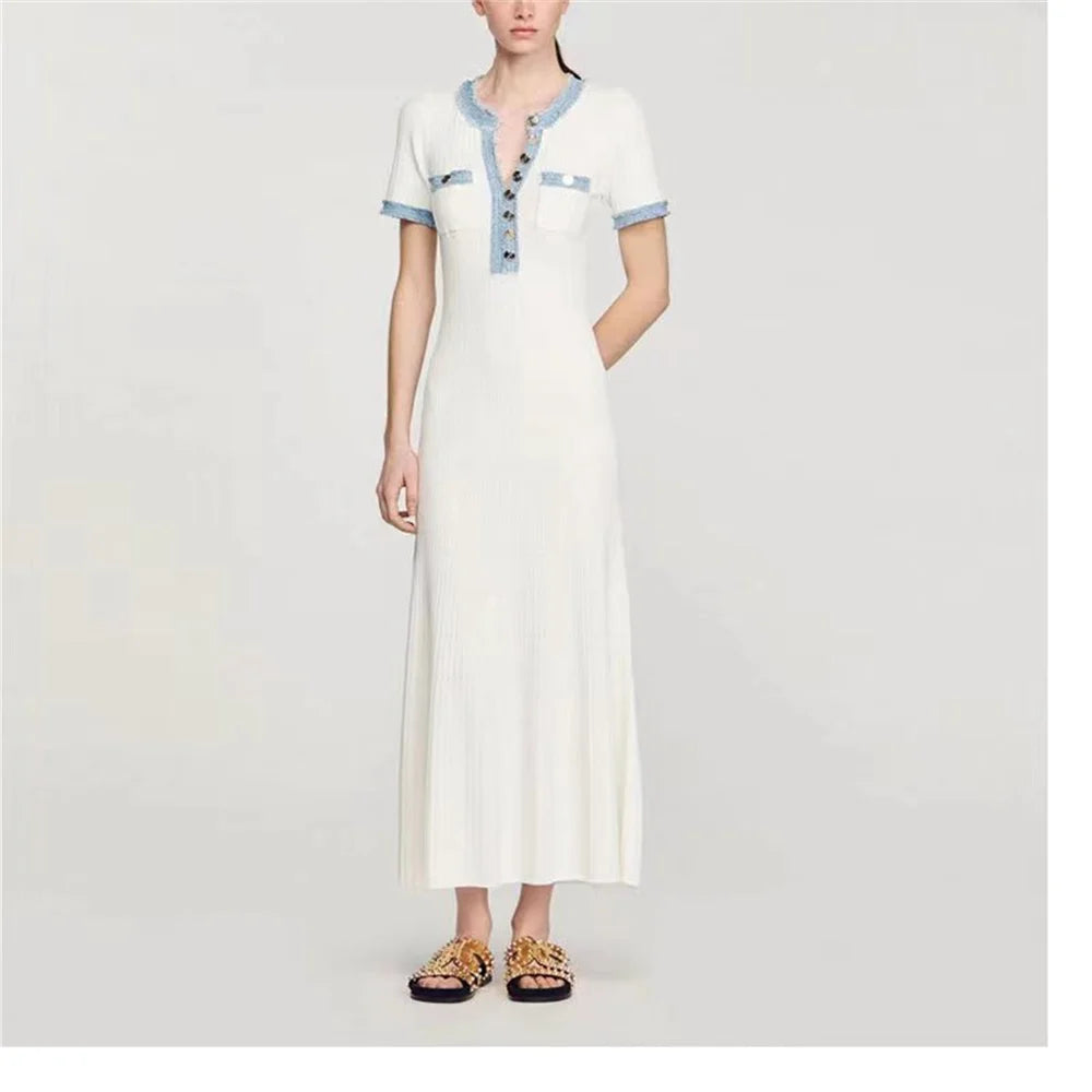Everyday Style – Elegant Contrasting Knit Maxi Dress for Women