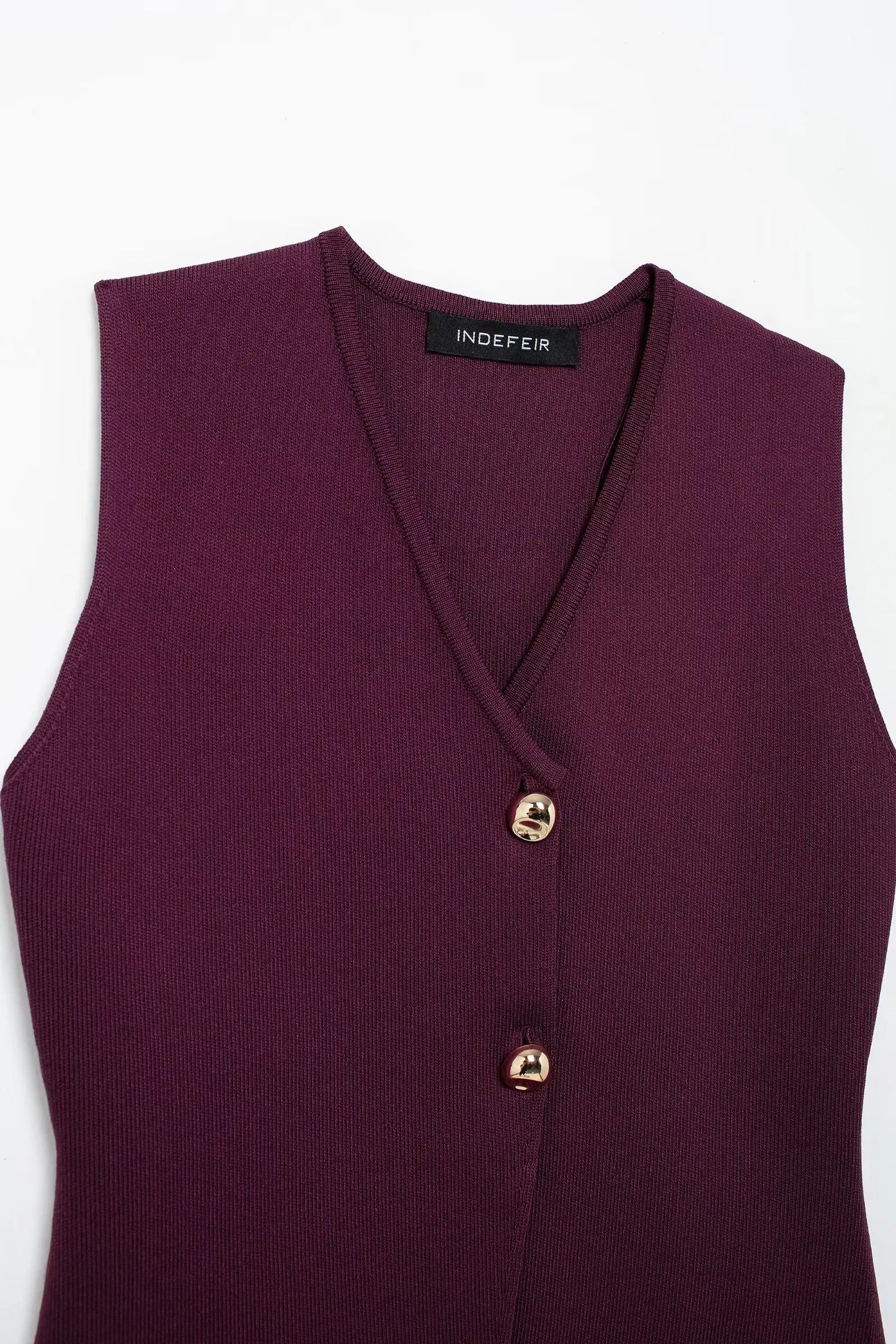 Wine Red Knitted Vest & High Waist Long Skirt – TRAFZA 2025 Women’s Set