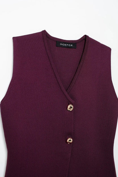 Wine Red Knitted Vest & High Waist Long Skirt – TRAFZA 2025 Women’s Set