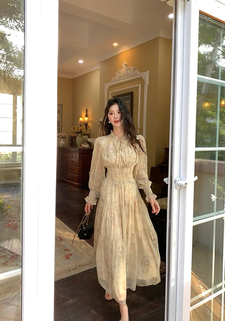 Trendy Women’s Beach Dress – Bohemian Long Sleeve Chiffon Dress