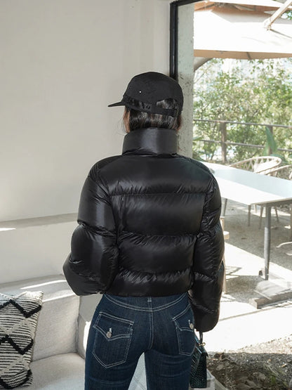 Elegant Solid Color Winter Jacket – Short Cozy Coat with Pockets
