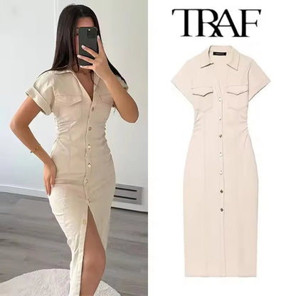 Street Style Must-Have – Ruched Short Sleeve Denim Midi Dress
