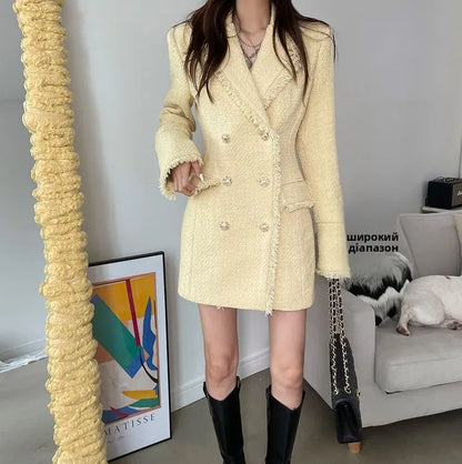 Waist Cinched Wool Coat – Women’s Chic Long Sleeve Double-Breasted Jacke