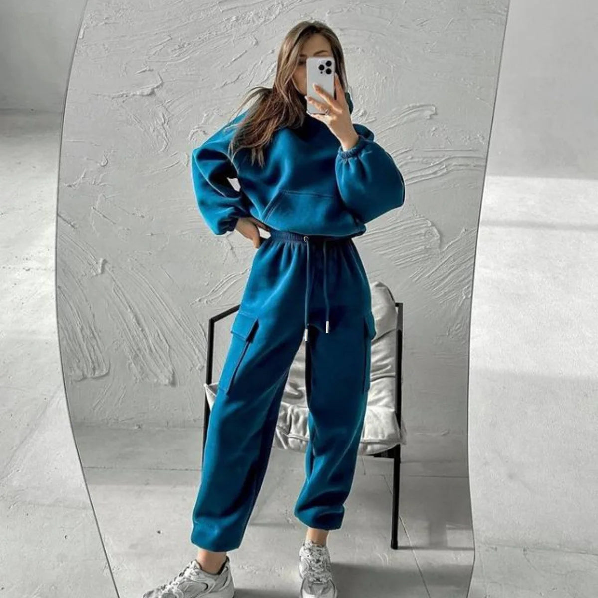 Autumn Winter Casual Outfit – Hoodie with Hood & Tied Waist Pants