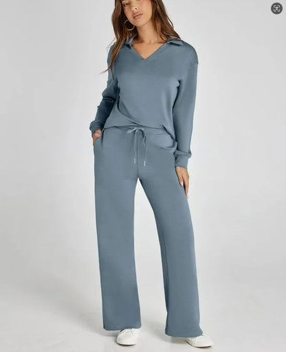 Spring Women’s Outfit – Loose V-Neck Top with Drawstring + Flared Trousers