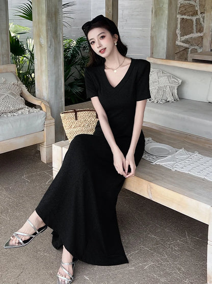 Casual Summer Dress – V-Neck Slim Waist Flared Skirt for Women