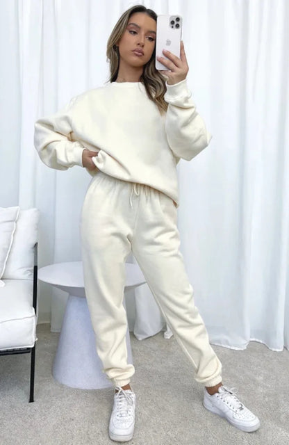 Fashion Women’s Tracksuit – Round Neck Hoodie with Lace-Up Pants