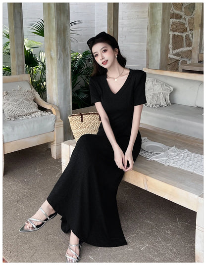 Casual Summer Dress – V-Neck Slim Waist Flared Skirt for Women