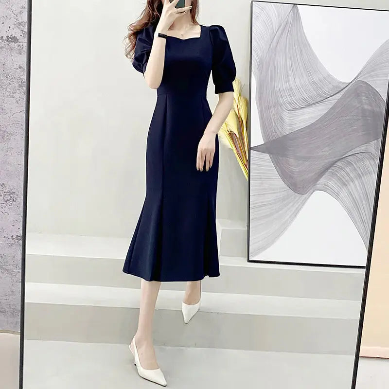 Fashionable Summer Dress – Slim Fit Square Collar Bubble Sleeve