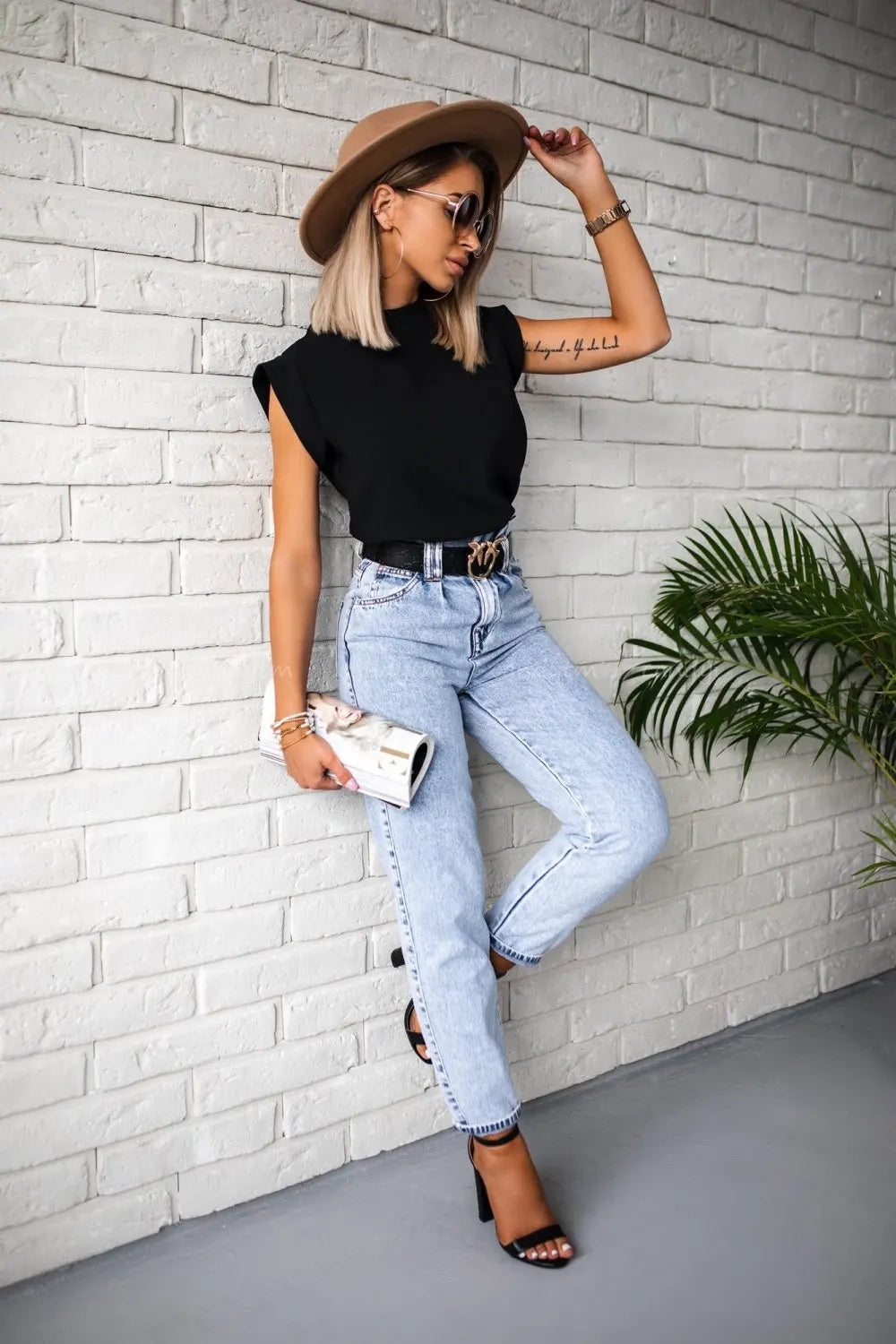 Summer Must-Have – O-Neck Short Sleeve Top for Ladies