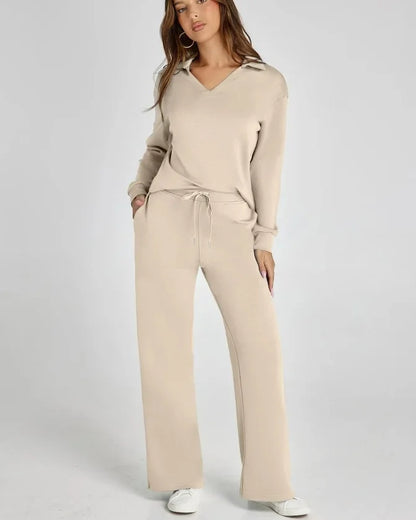 Spring Women’s Outfit – Loose V-Neck Top with Drawstring + Flared Trousers