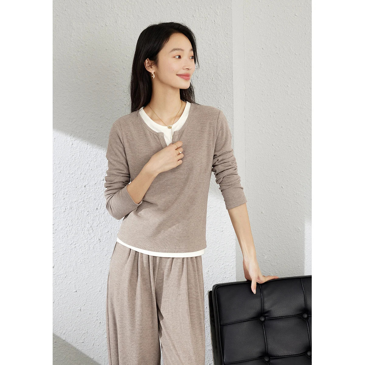 Casual Women’s Tracksuit – VIMLY Two-Piece with Loose Fit Pants
