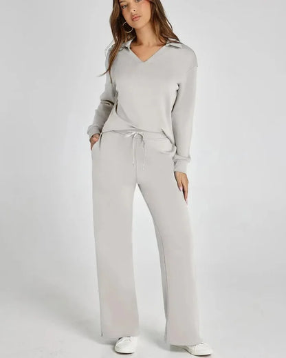 Spring Women’s Outfit – Loose V-Neck Top with Drawstring + Flared Trousers