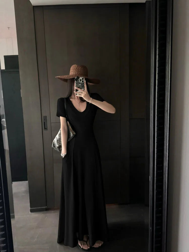 Street Style Women’s Dress – Slimming V-Neck High Waist A-Line Dress