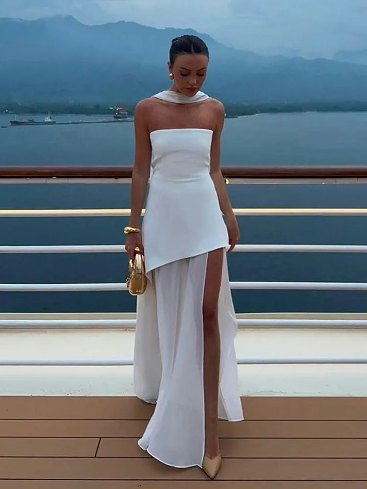 Summer Must-Have – Elegant Strapless Maxi Beach Dress