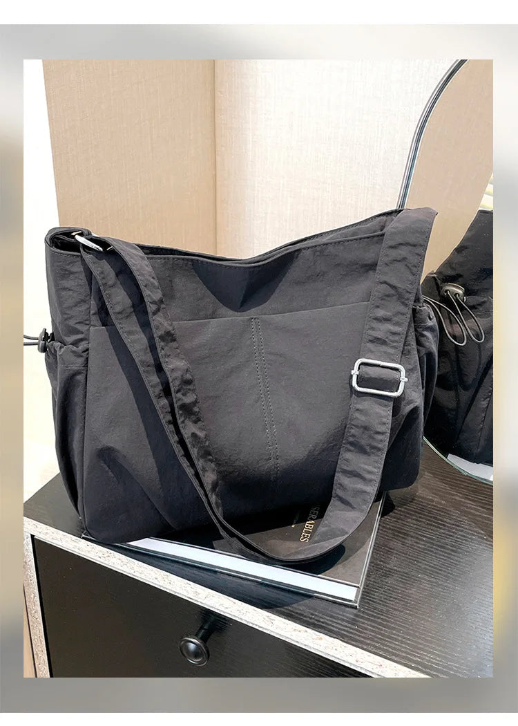 Lightweight Ladies Shoulder Bag – Solid Color Waterproof Crossbody Bag