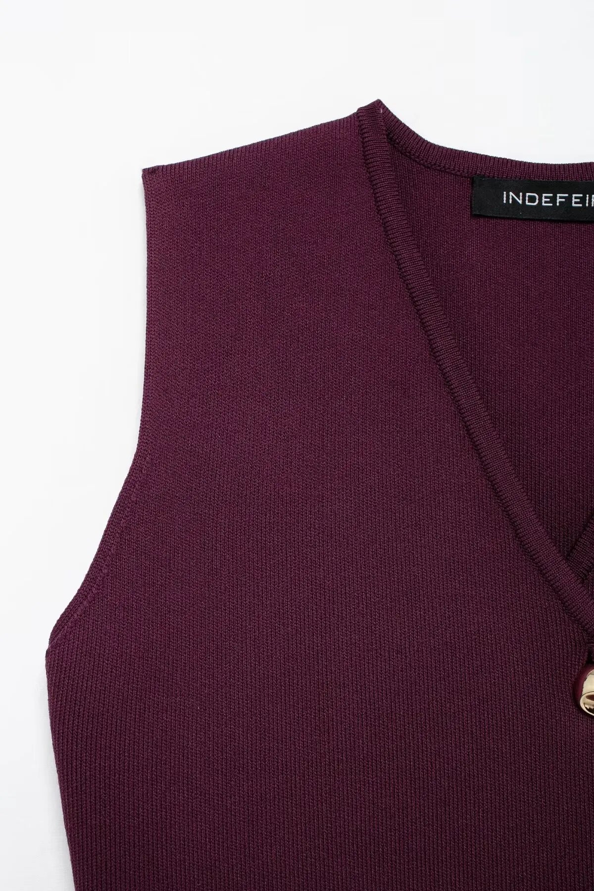 Wine Red Knitted Vest & High Waist Long Skirt – TRAFZA 2025 Women’s Set