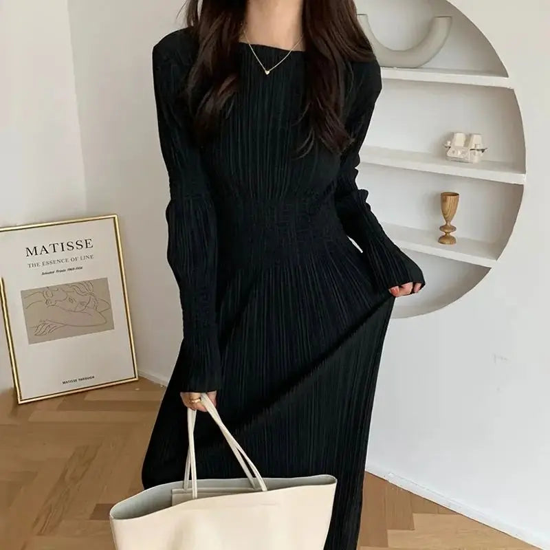 Elegant Women’s Dress – Korean Chic Long Sleeve Pleated Skirt Dress