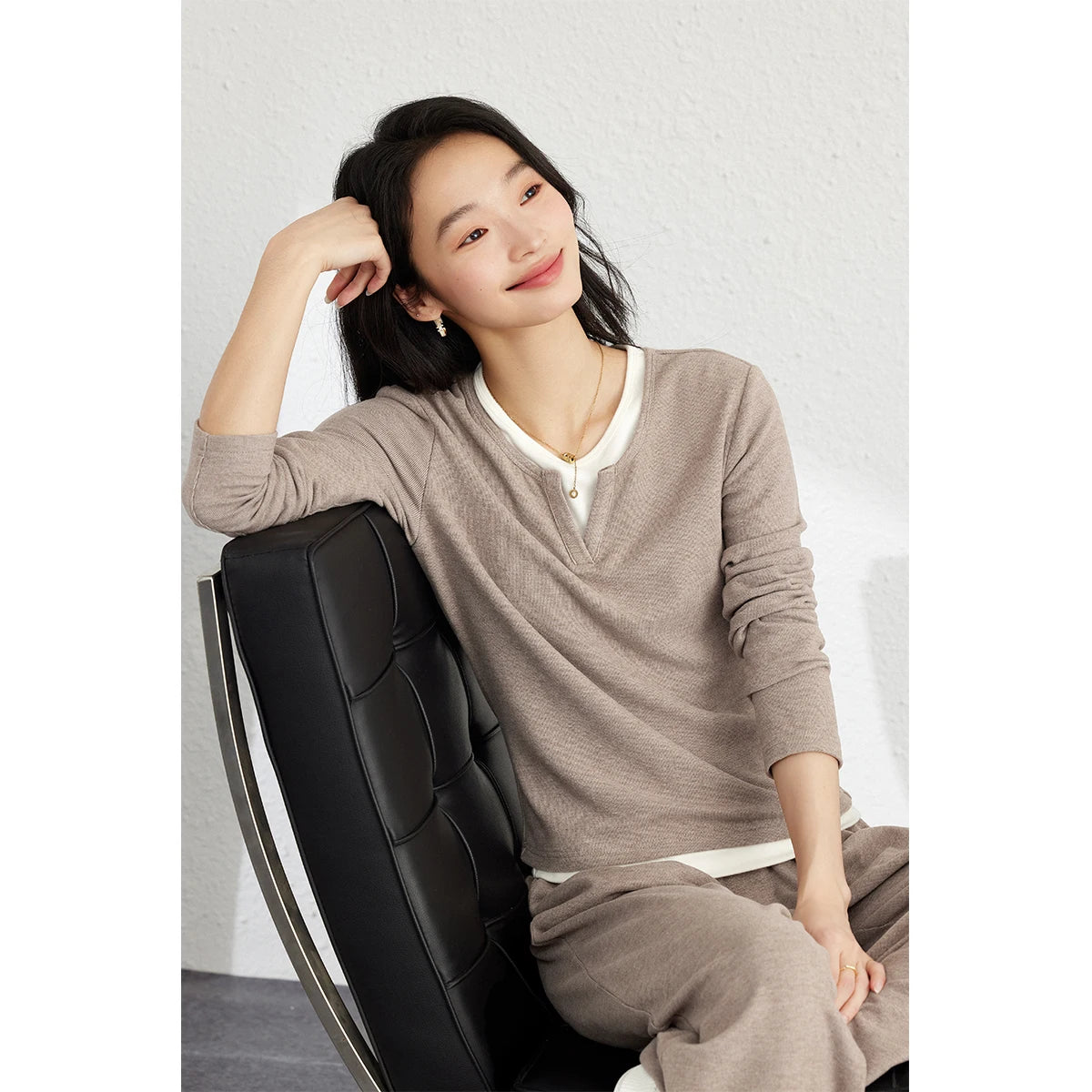 Casual Women’s Tracksuit – VIMLY Two-Piece with Loose Fit Pants