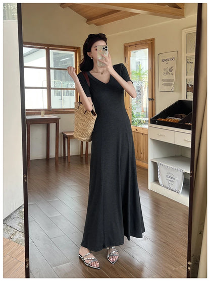 Casual Summer Dress – V-Neck Slim Waist Flared Skirt for Women