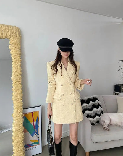Waist Cinched Wool Coat – Women’s Chic Long Sleeve Double-Breasted Jacke