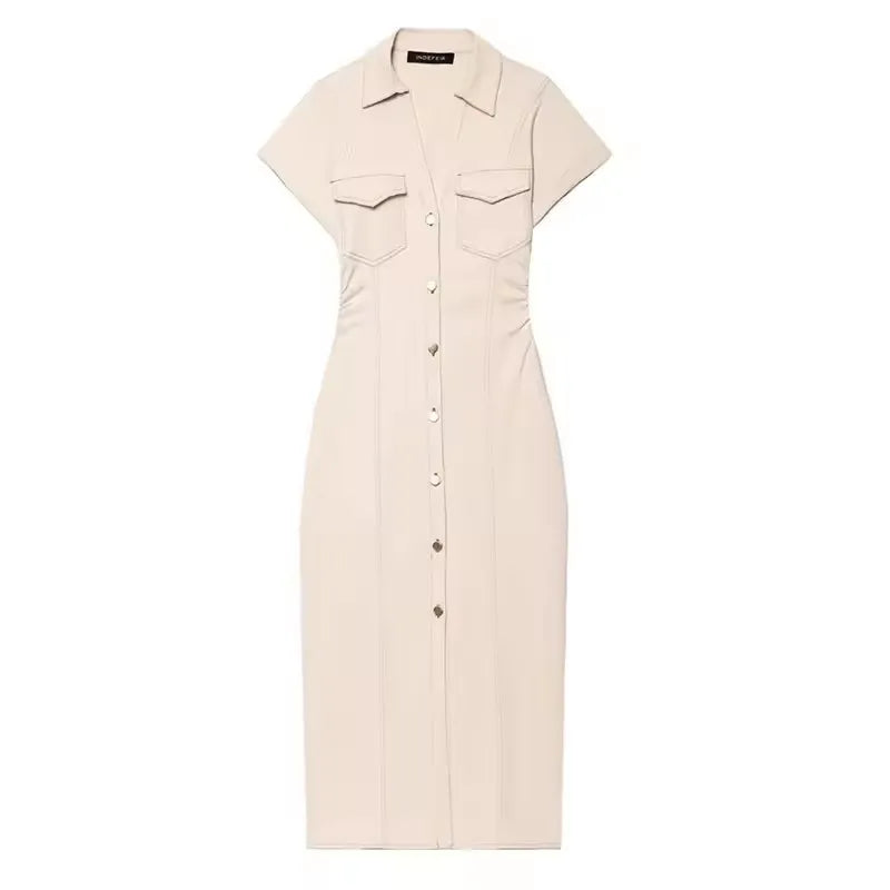 Street Style Must-Have – Ruched Short Sleeve Denim Midi Dress