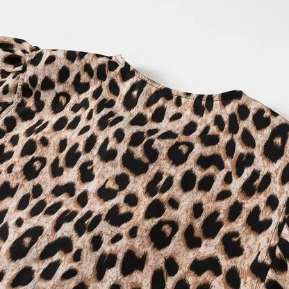 Wild & Chic – Leopard Print Puff Sleeve Crop Top 2025